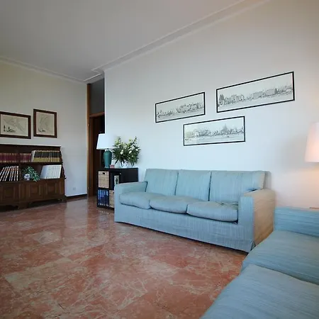Elegante Stresa